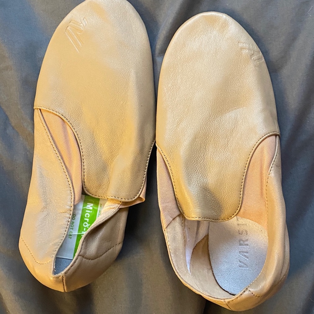 Brand New Varsity Jazz Shoes